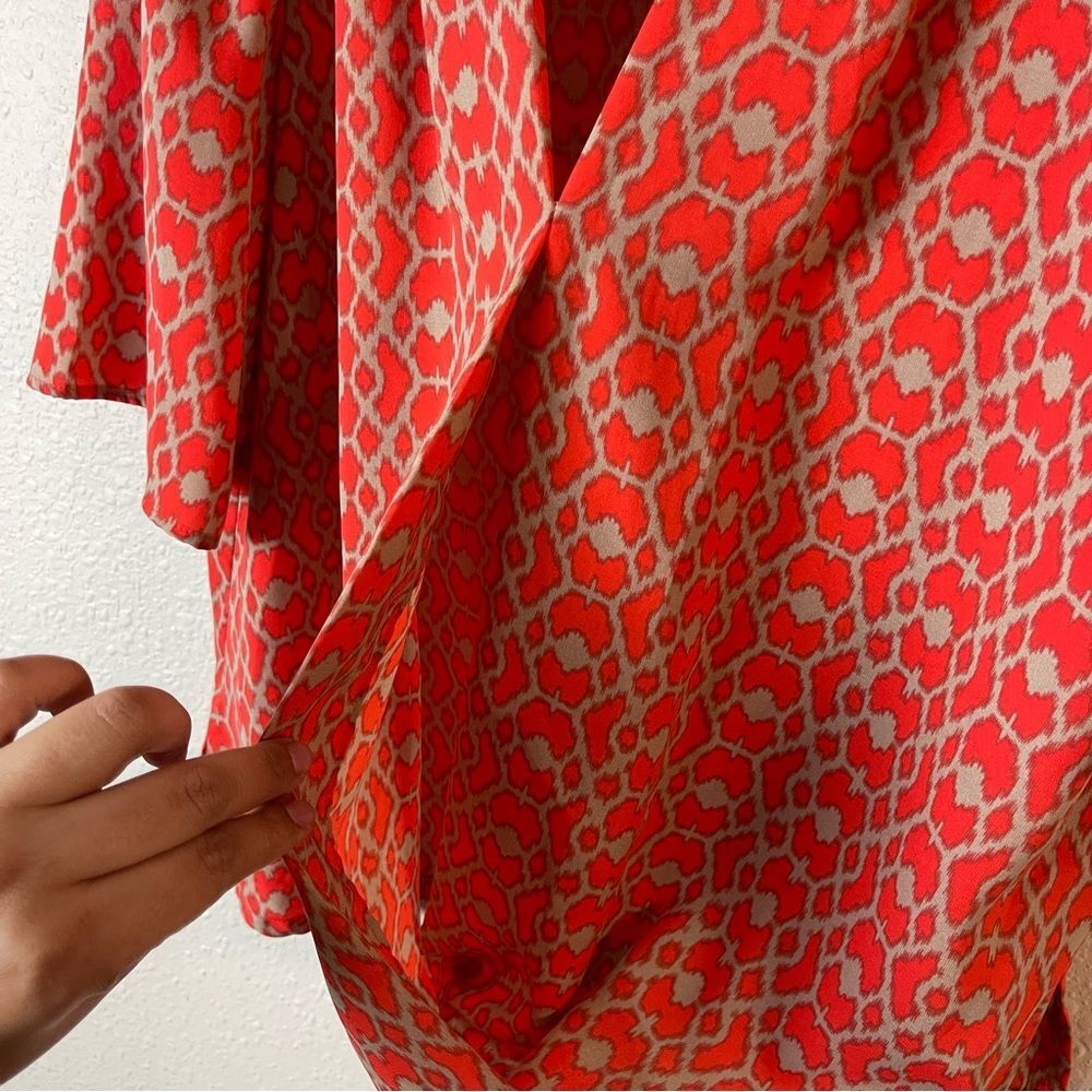 Three Eighty Two Printed Blouse Size Medium - image 4